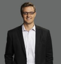 Chris Hayes net worth