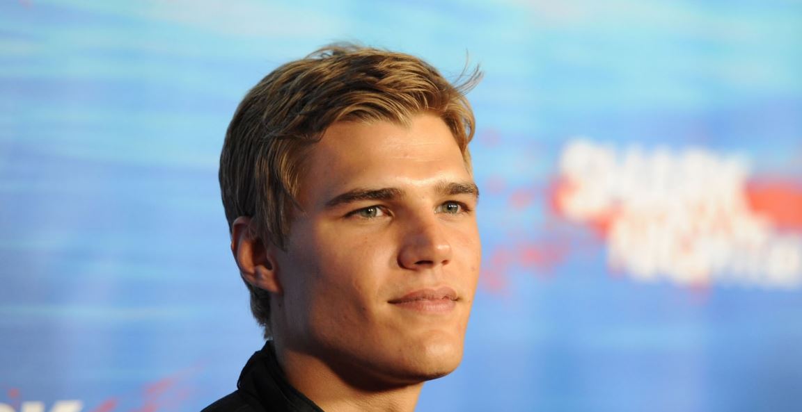 Chris Zylka net worth