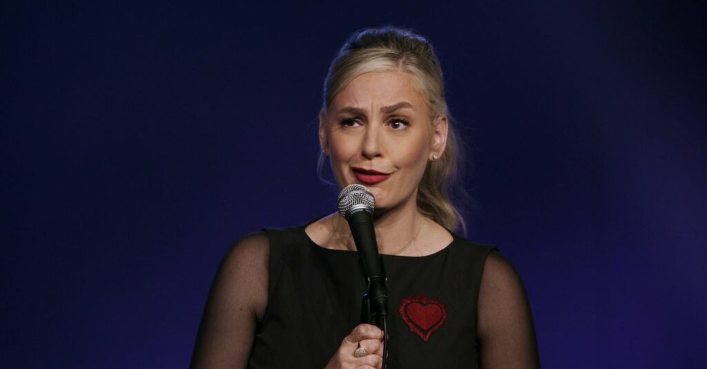 Christina Pazsitzky Age, Net worth: Wife, Kids, Weight, Bio-Wiki 2024