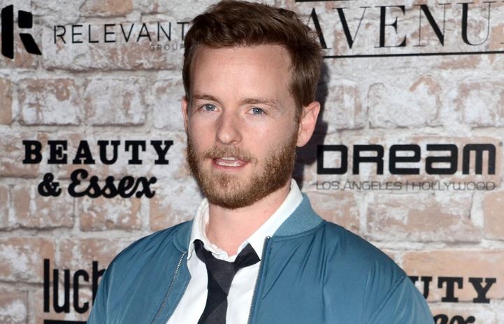 Christopher Masterson height