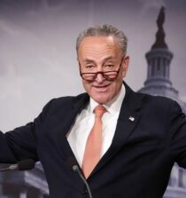 Chuck Schumer height