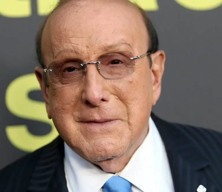 Clive Davis Net worth, Age, Weight, Bio Wiki, Wife, Kids 2023 The