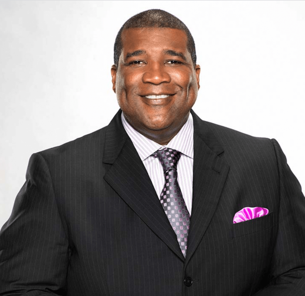 Curt Menefee weight