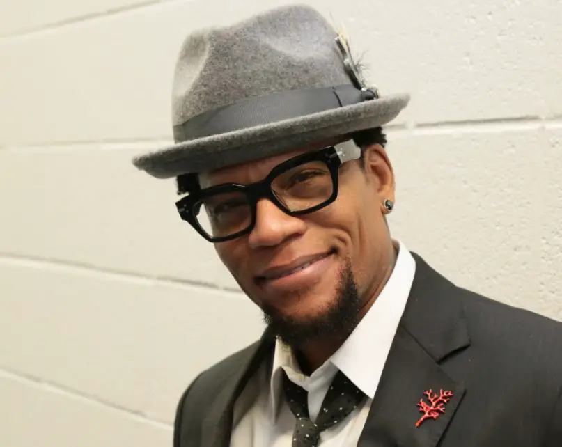 D. L. Hughley height