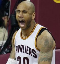 Dahntay Jones age