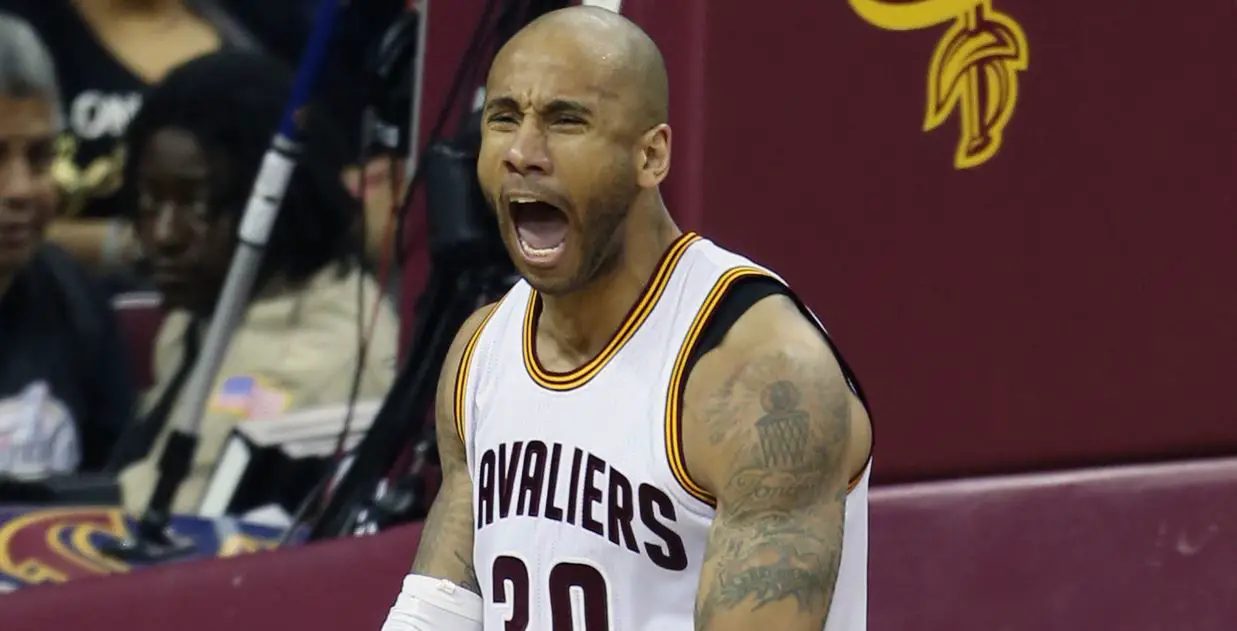 Dahntay Jones age