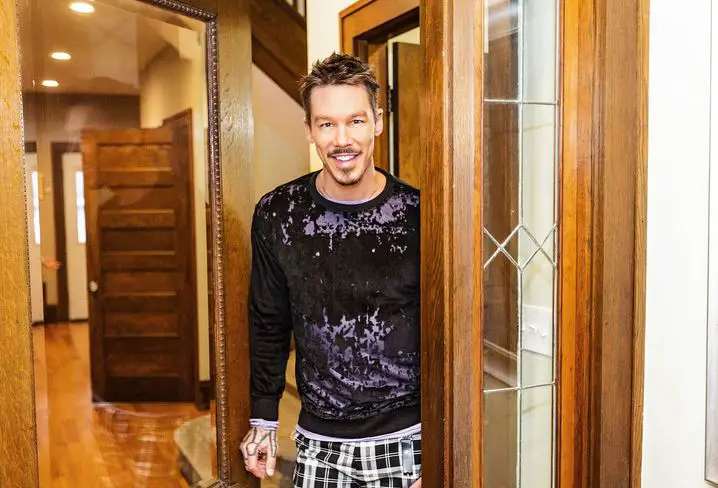 David Bromstad height