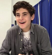 David Mazouz weight