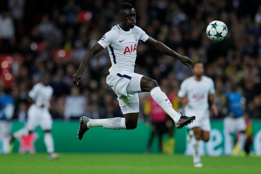 Davinson Sanchez Net worth and Salary