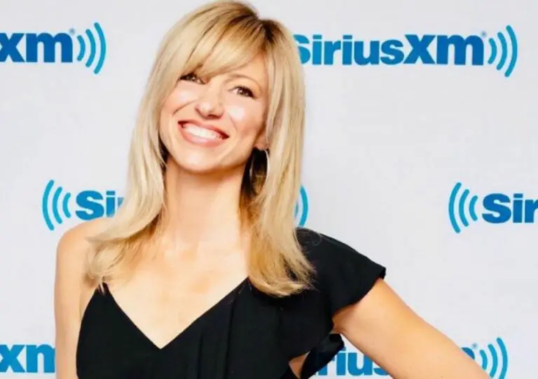 Debbie Gibson Age, Net worth Kids, BioWiki, Wife, Weight 2024 The