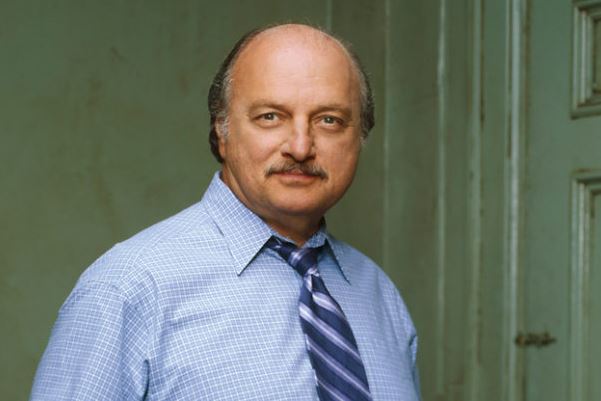 Dennis Franz height