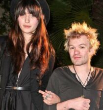 Deryck Jason Whibley net worth