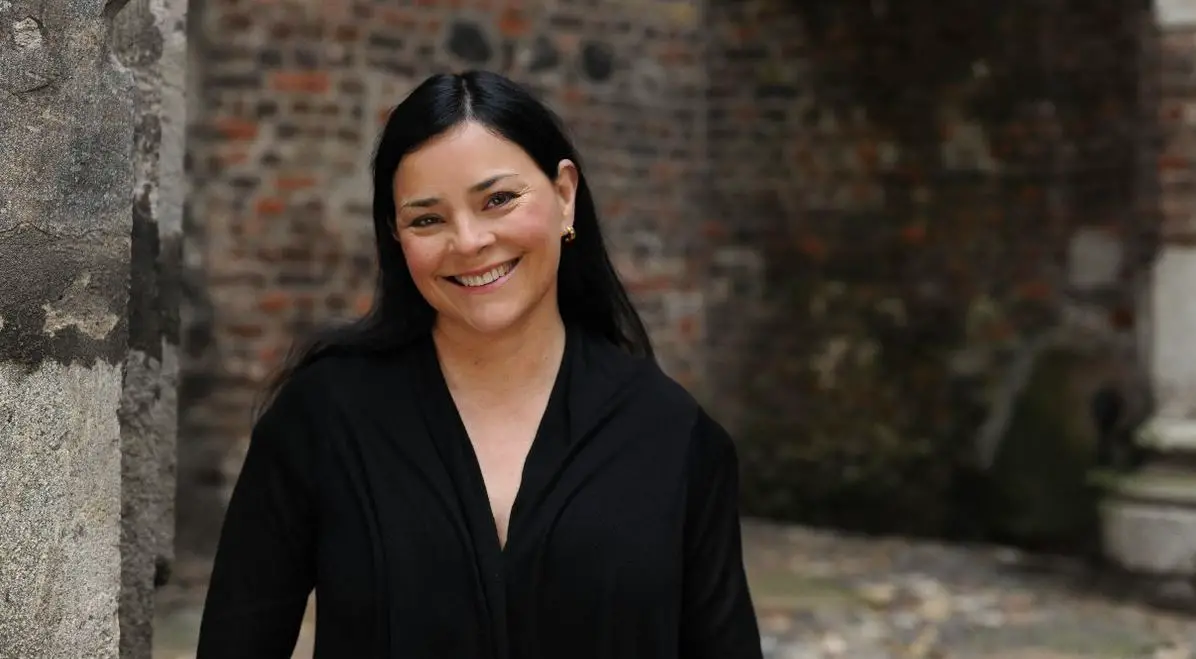 Diana Gabaldon net worth