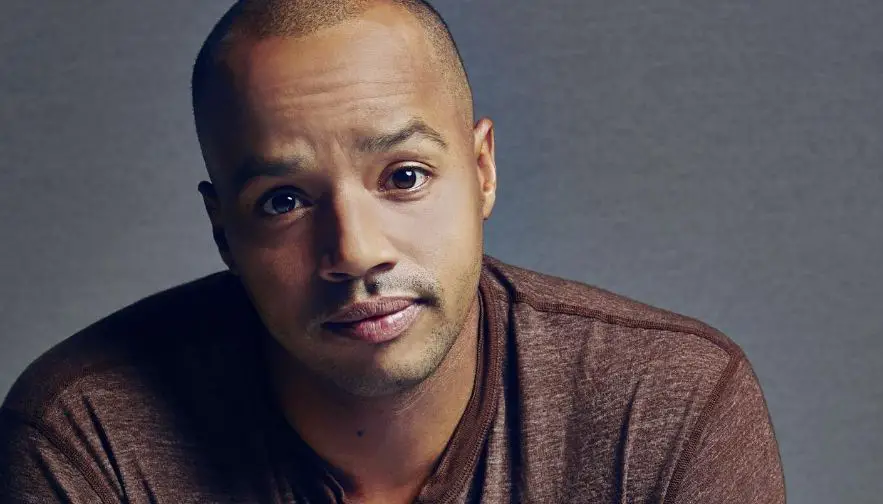 Donald Faison Net worth, Age BioWiki, Kids, Wife, Weight 2024 The