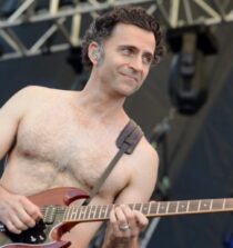 Dweezil Zappa net worth