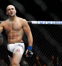 Eddie Alvarez height