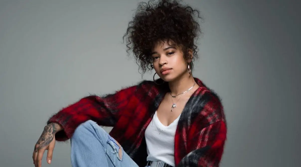 Ella Mai height