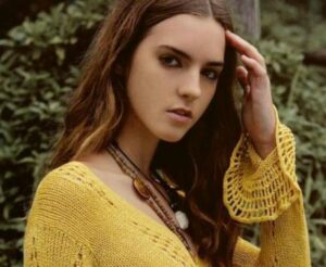 Emily Feld Net Worth, Age, Height, Bio, Weight 2024| The Personage