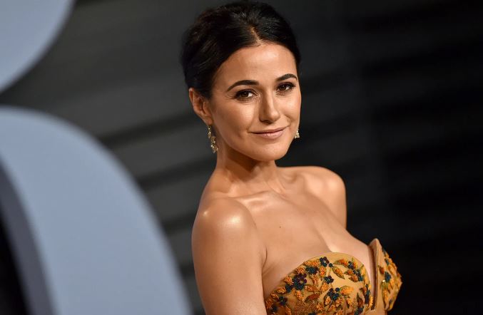 Emmanuelle Chriqui weight