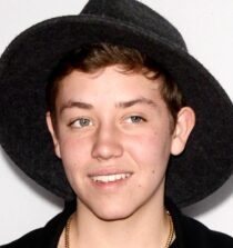 Ethan Cutkosky height