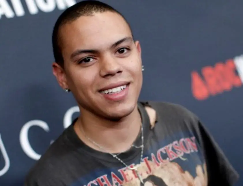 Evan Ross Net worth, Age BioWiki, Wife, Weight, Kids 2022 The Personage