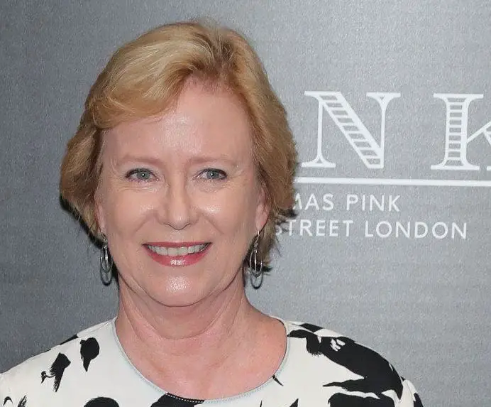 Eve Plumb Net worth, Age Weight, BioWiki, Kids, Wife 2022 The Personage
