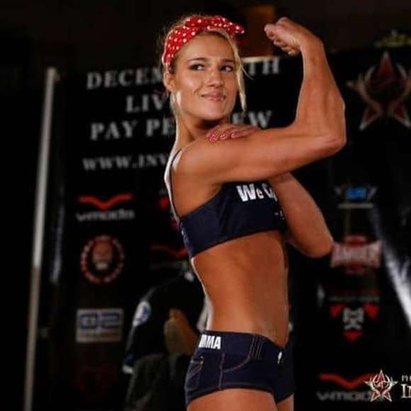 Felice Nicole Herrig weight