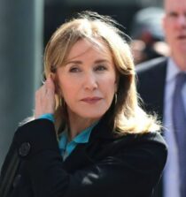 Felicity Huffman net worth