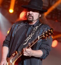 Gary Rossington net worth