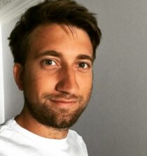 Gavin Free height