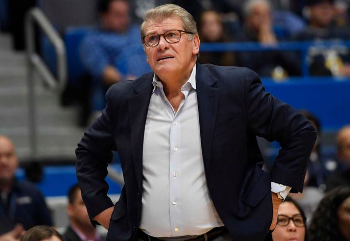 Geno Auriemma height