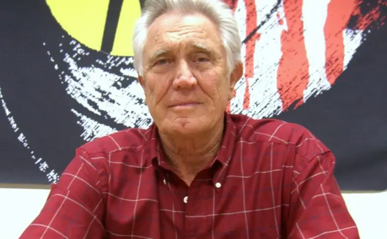 George Lazenby Age, Net worth: Weight, Kids, Bio-Wiki, Wife 2024| The