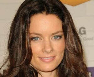 Gina Holden Net Worth, Bio, Age, Weight, Height 2022 - The Personage