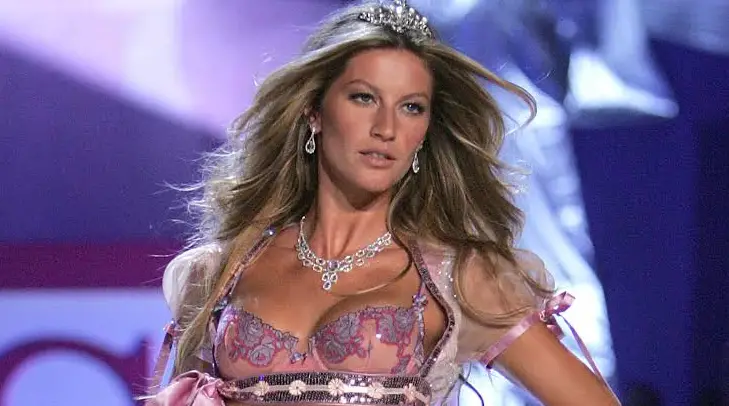 Gisele Bundchen weight