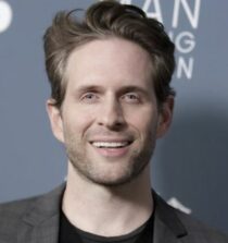 Glenn Howerton weight