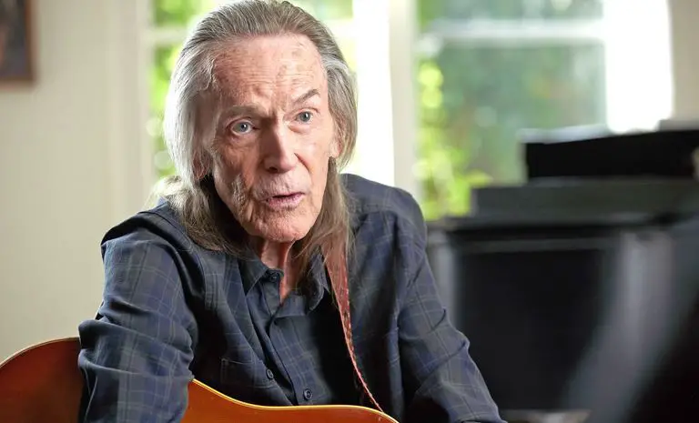 Gordon Lightfoot height