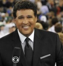 Greg Gumbel height