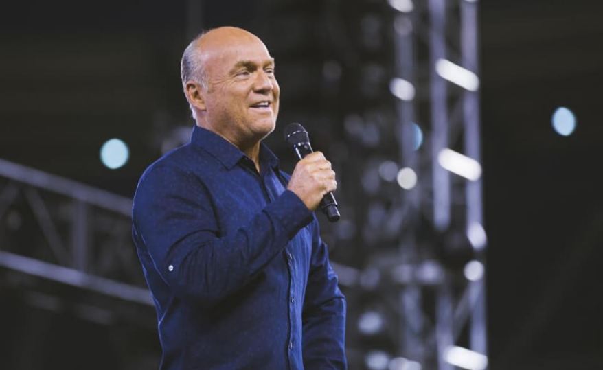 Greg Laurie Net worth, Age Weight, Kids, Wife, BioWiki 2024 The