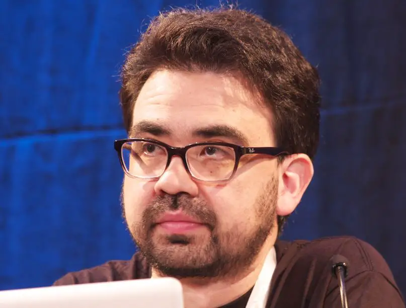 Gus Sorola age