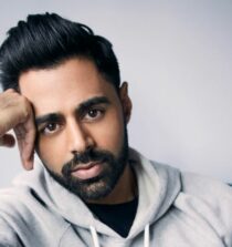 Hasan Minhaj weight