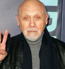 Hector Elizondo net worth