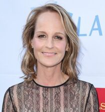 Helen Hunt height