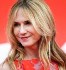 Holly Hunter height