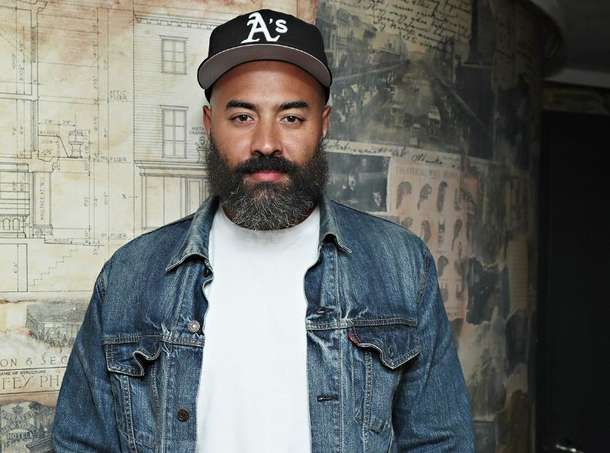 Ibrahim Jamil Ebro darden height