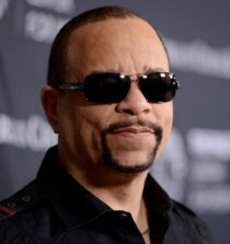 Ice T height