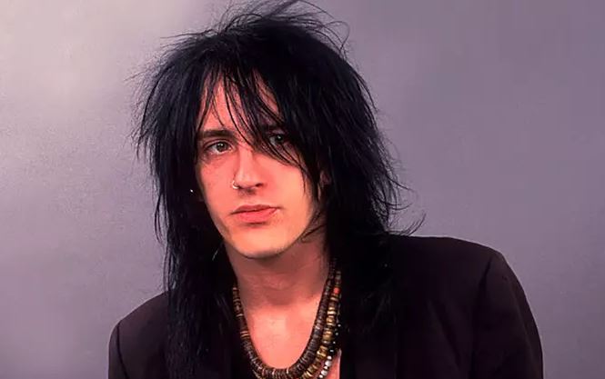 Izzy Stradlin height