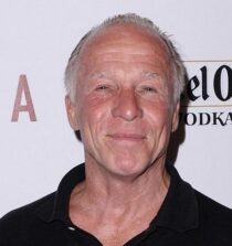 Jackie Martling height