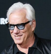 James Woods net worth