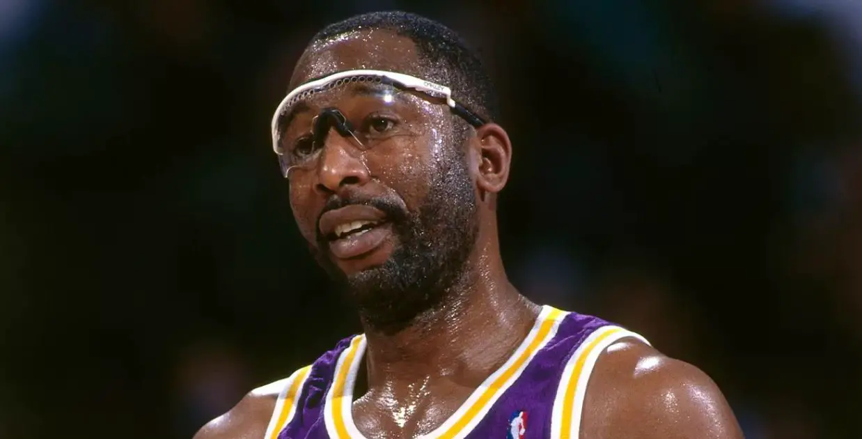 James Worthy weight