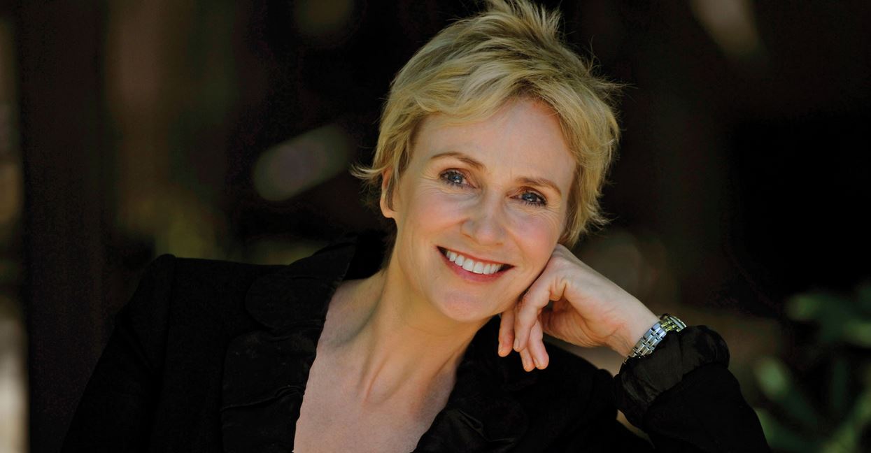 Jane Lynch net worth